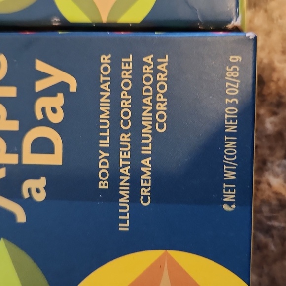 SEI BELLA AN APPLE A DAY FULL COLLECTION - Picture 4 of 6